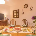 別荘 4 Bedroom Stunning In