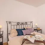 別荘 4 Bedroom Stunning In