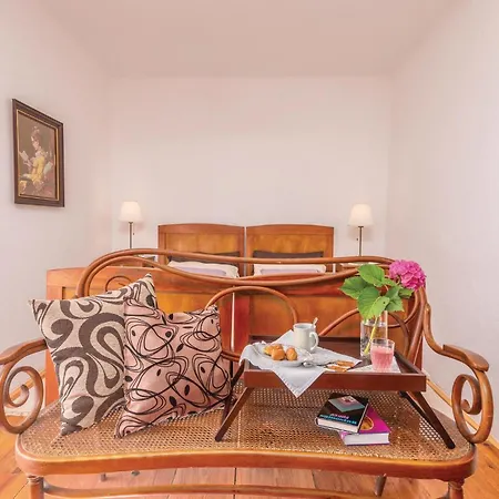 Holiday home Cozy In With Wifi *