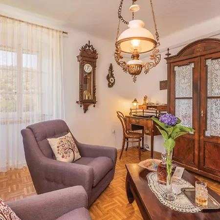 Holiday home Cozy In With Wifi