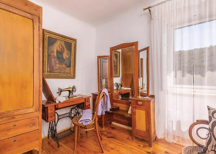 4 Bedroom Stunning In * Predoscica