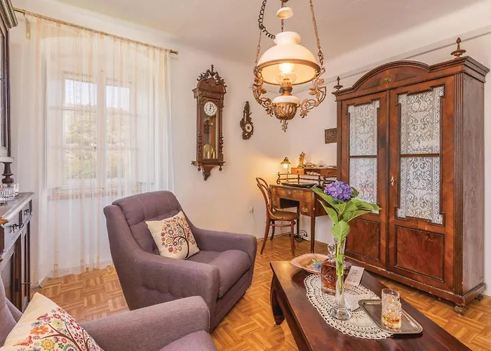 Dom wakacyjny 4 Bedroom Stunning In