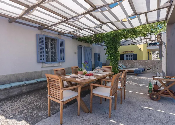 4 Bedroom Stunning In Dom wakacyjny Predoscica