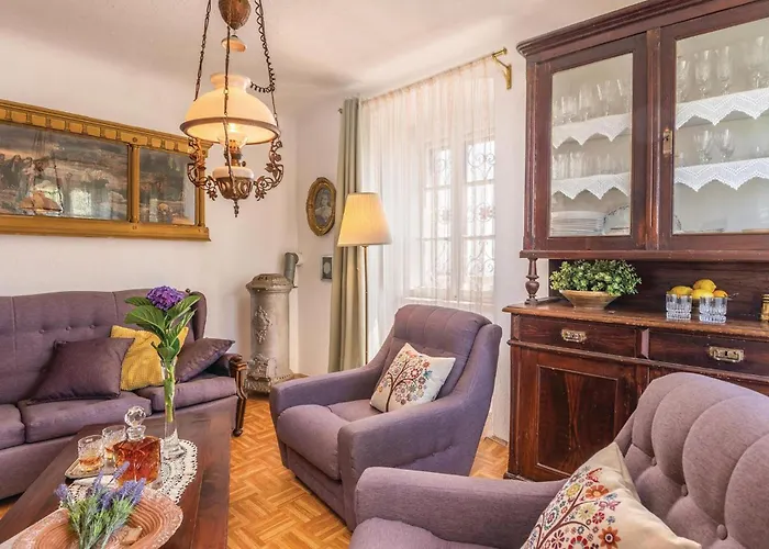 4 Bedroom Stunning In *